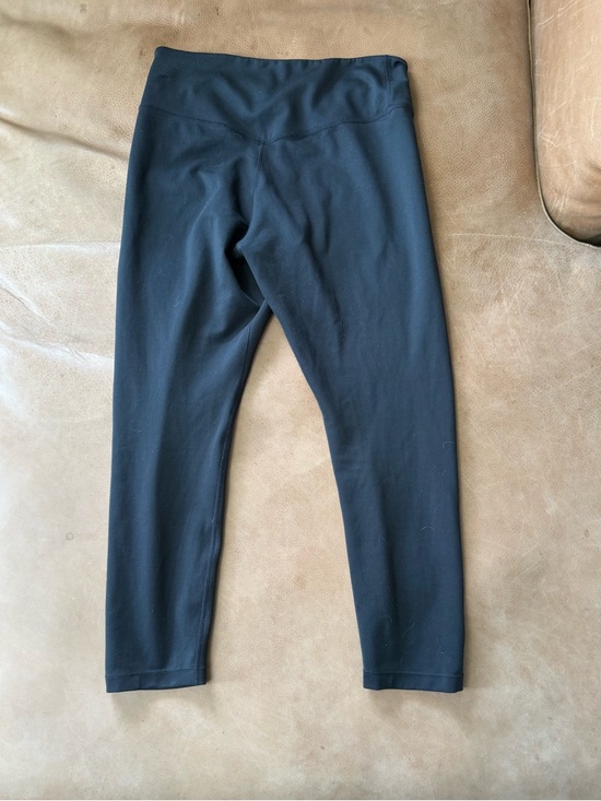 Nike Dri-Fit Cropped Black Leggings Women’s Size Medium - Picture 7 of 7